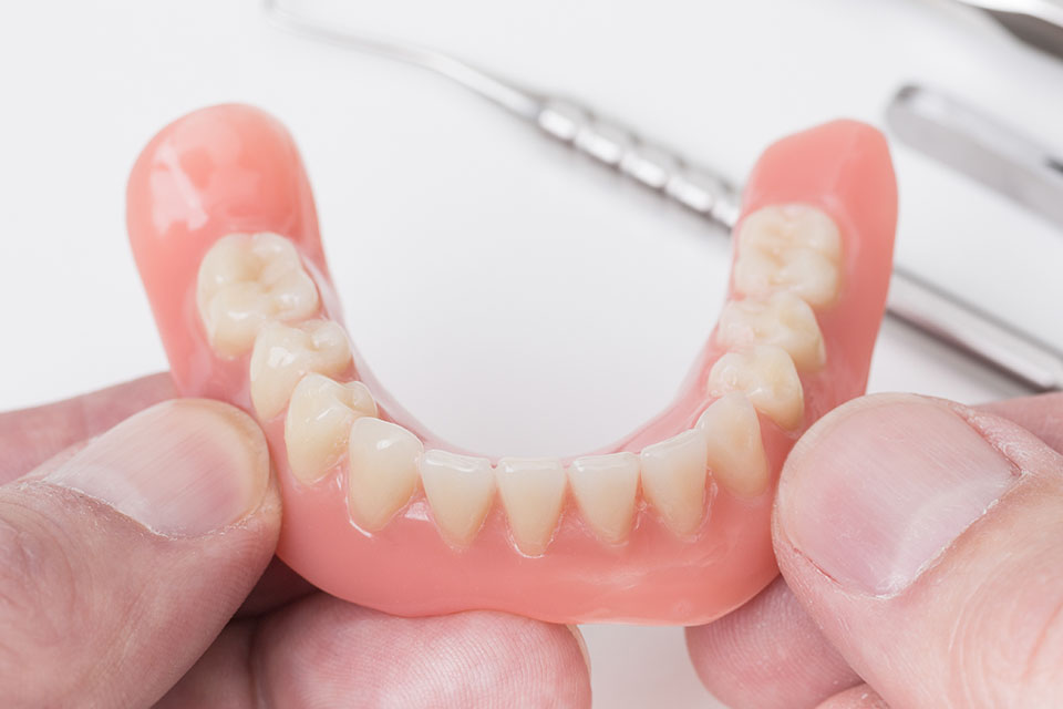 入れ歯・義歯